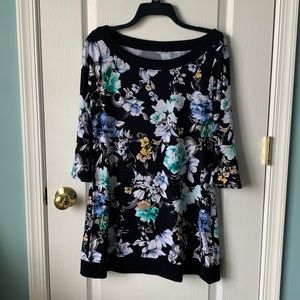 White House Black Market outlet shift dress, small